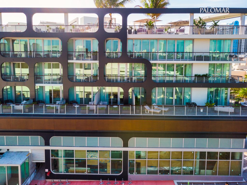 frontal view of the Palomar building